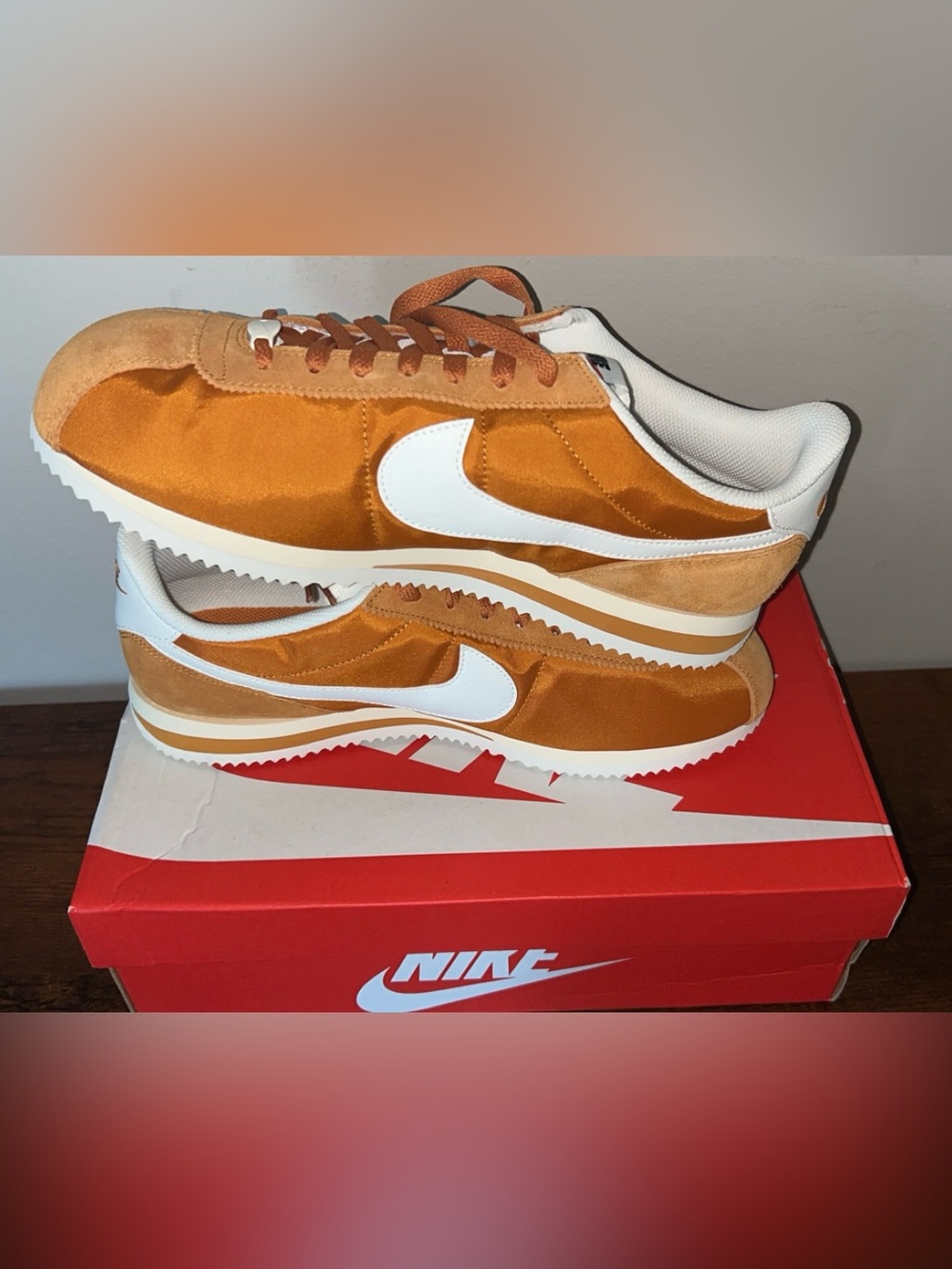 Nike Men’s Cortez TXT size 10.5 - Picture 3 of 7